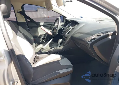 2012 Ford Focus Se z USA, uszkodzony, nr VIN 1FAHP3K23CL392818